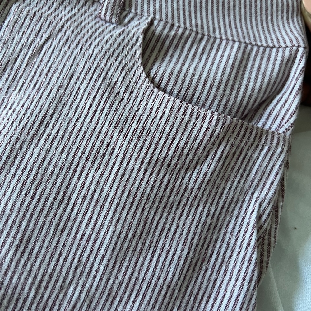Two mini skirts - Picture 6 of 8